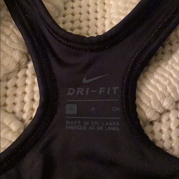 NWOT Nike dri-fit sports bra - Picture 2 of 2
